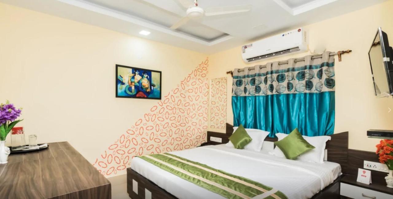 Jenus Hotel-Sindhi Camp Jaipur Eksteriør billede